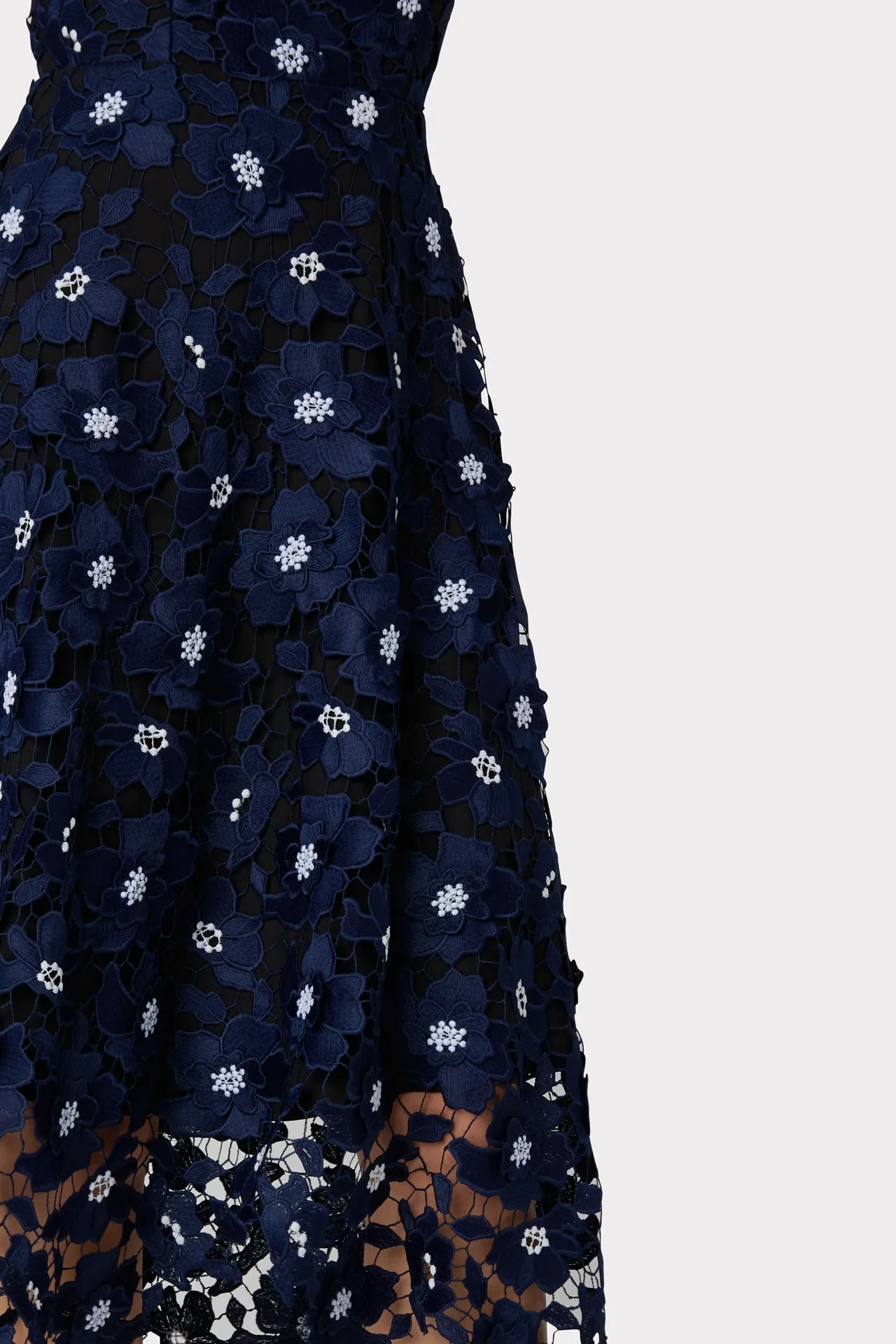 Annemarie 3D Poppy Lace Dress