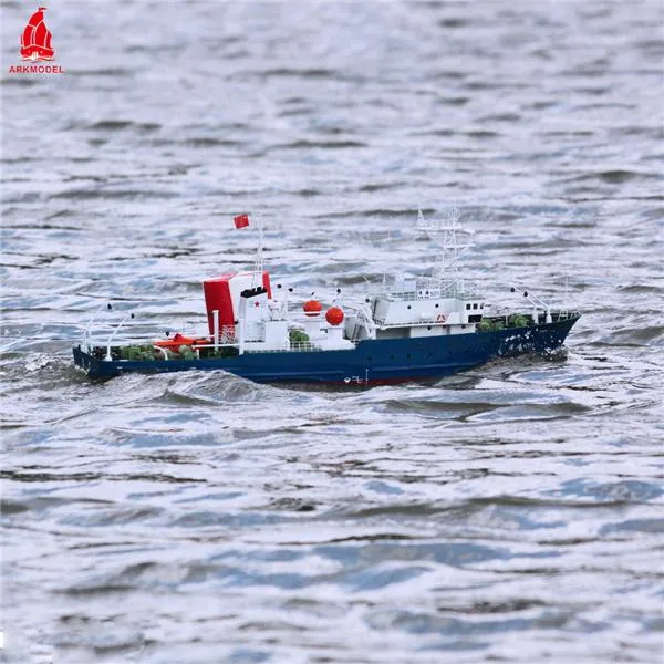 Arkmodel 1/72 BINHAI 521 DIVING WORK OCEANOGRAPHIC RESEARCH VESSEL(KIT) No.7587K