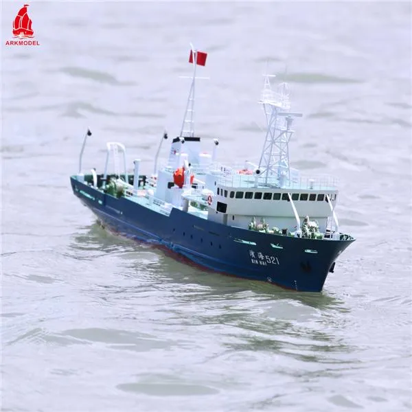 Arkmodel 1/72 BINHAI 521 DIVING WORK OCEANOGRAPHIC RESEARCH VESSEL(KIT) No.7587K