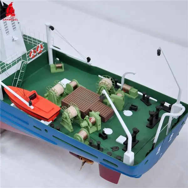 Arkmodel 1/72 BINHAI 521 DIVING WORK OCEANOGRAPHIC RESEARCH VESSEL(KIT) No.7587K