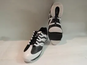 Clifton -- Split Sole Dancesneaker -- White/Black