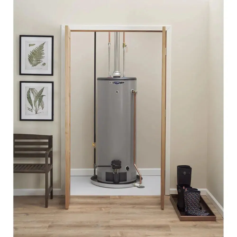 GE RealMAX Atmospheric Choice Model 40 Gallon Capacity 40,000 BTU Heating Input Tall Natural Gas Water Heater