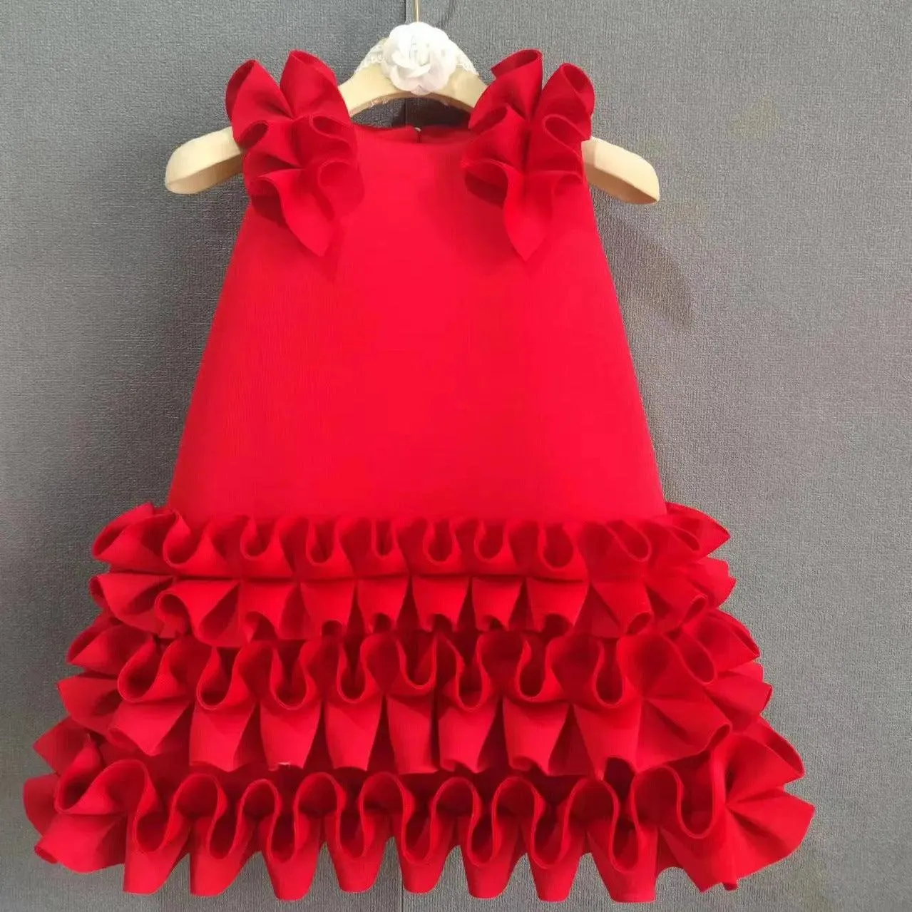 New Summer Birthday Party Girls' Princess Dress with Small Flying Sleeves Elegant and Comfortable Stage Performance Children's Evening Dress