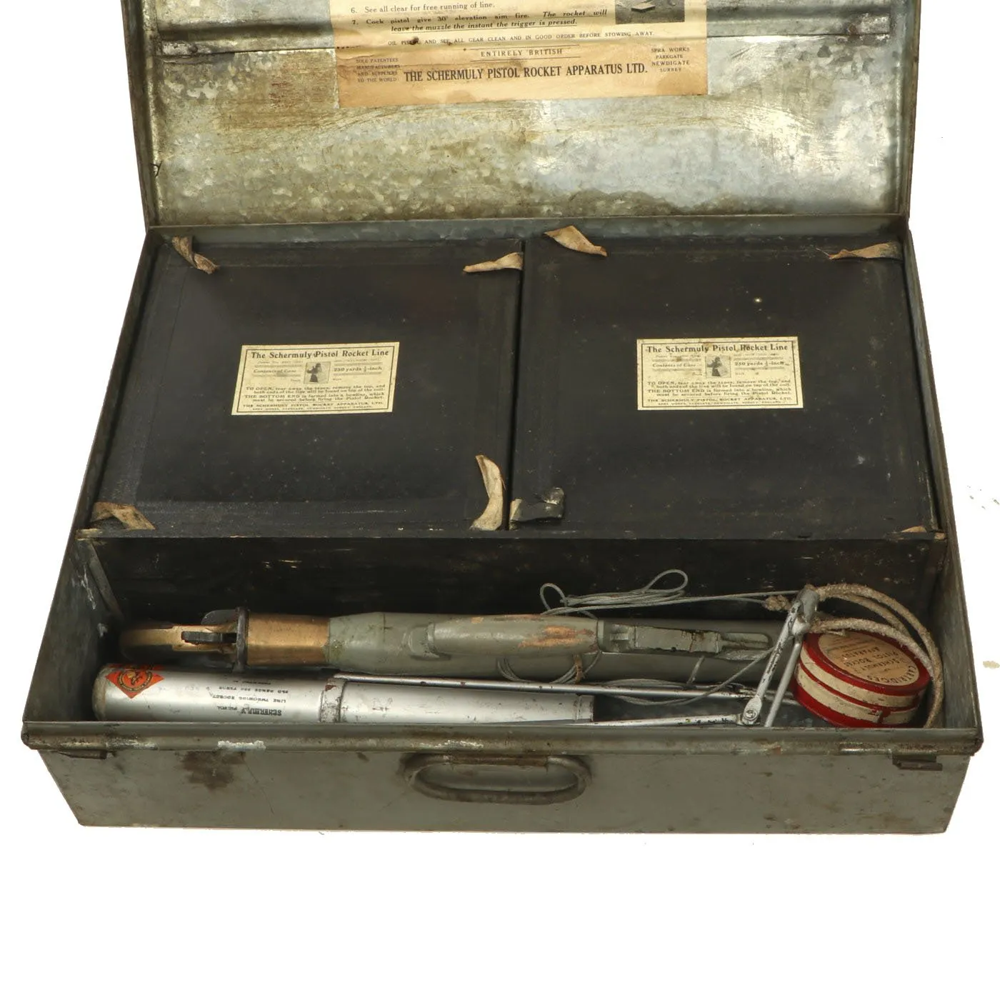 Original British WWII Era Schermuly Pistol Rocket Apparatus Rescue Line Thrower Set in Case