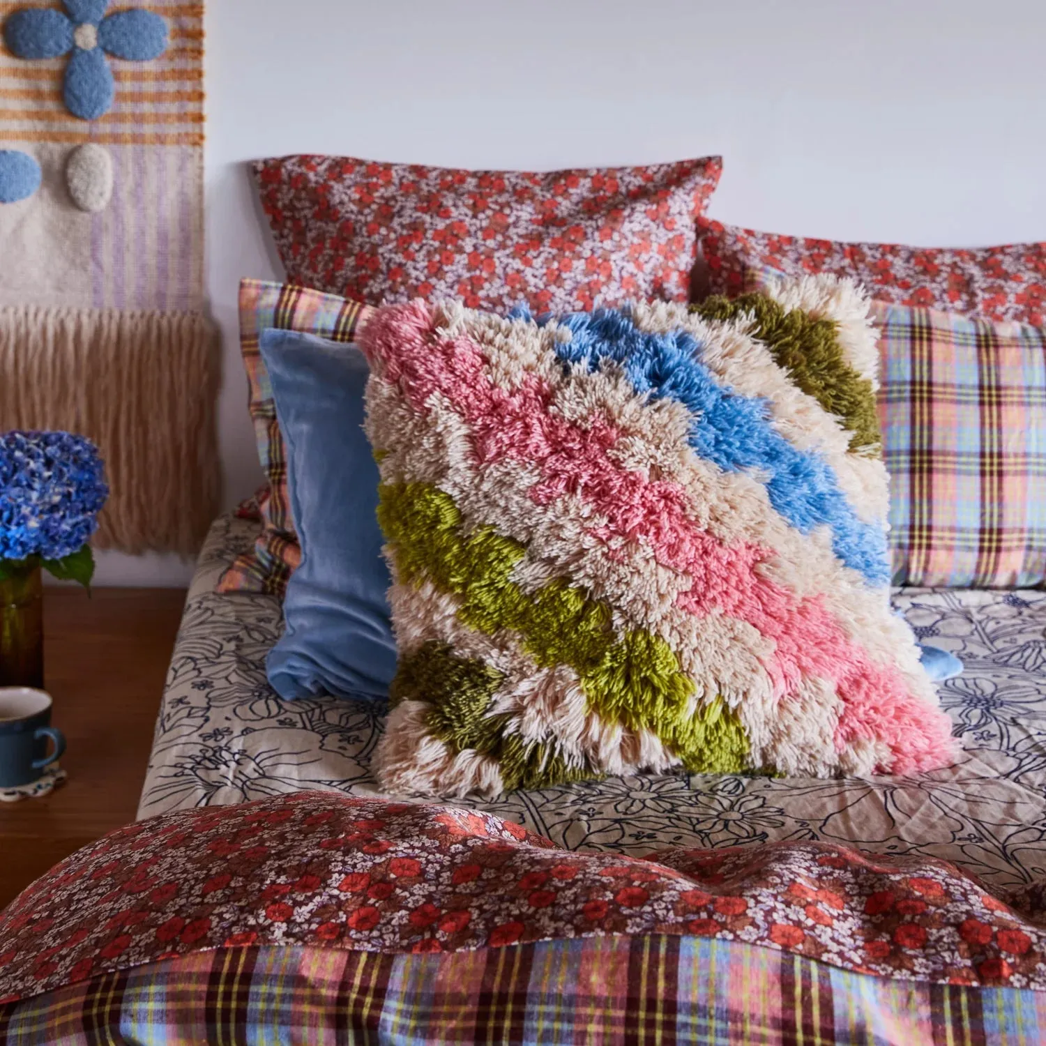 Sage & Clare Cushion Aletta Shag Chai