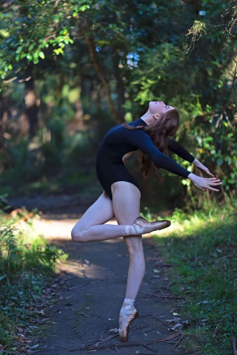 Studio7 AVA TAL13-TCL13 Blk Long Sleeved Leotard
